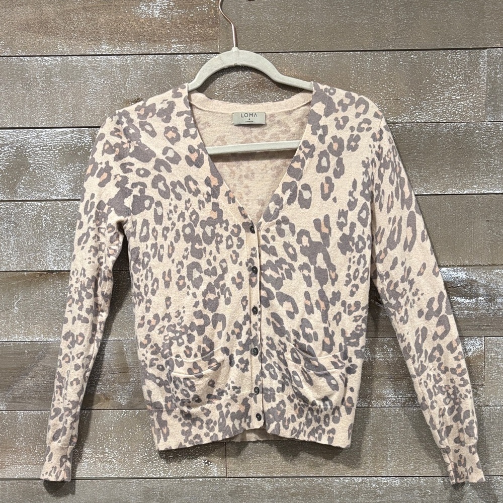 LOMA London 100% Cashmere button down sweater size Small